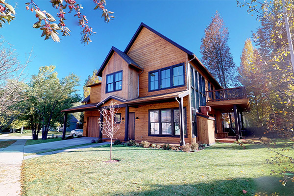 wood house exterior aspen co